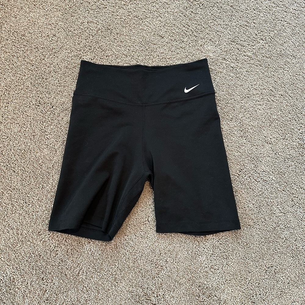 Nike bike shorts S